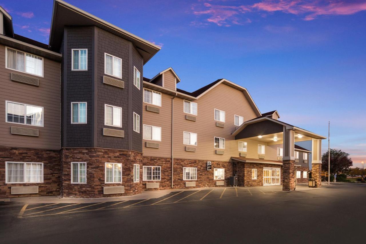 Red Roof Inn & Suites Omaha - Council Bluffs Ngoại thất bức ảnh