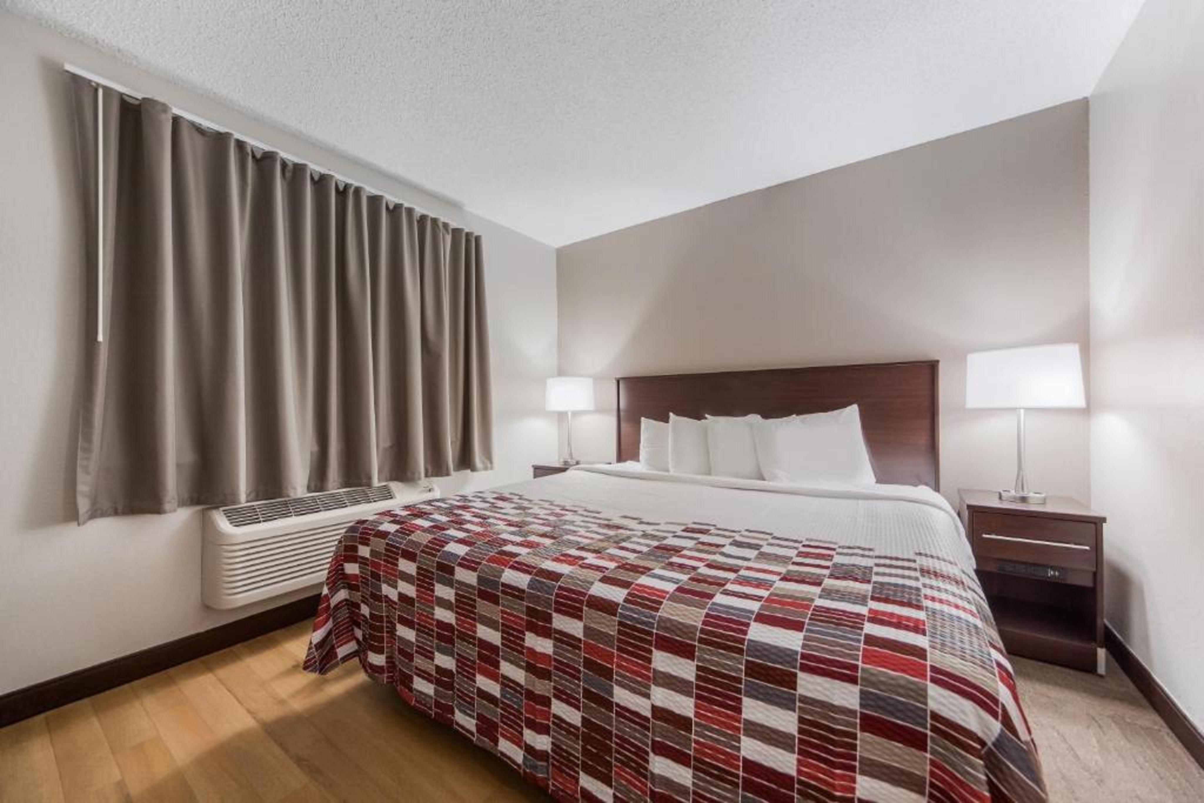 Red Roof Inn & Suites Omaha - Council Bluffs Ngoại thất bức ảnh