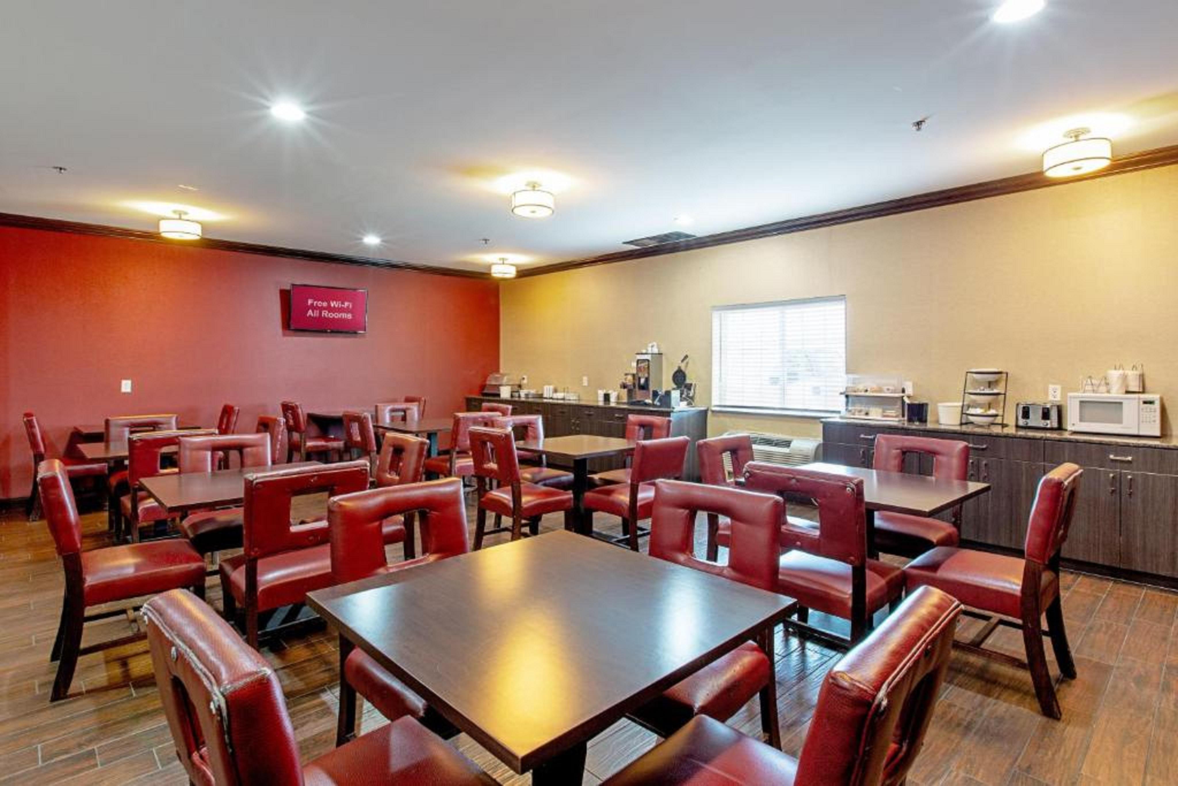 Red Roof Inn & Suites Omaha - Council Bluffs Ngoại thất bức ảnh